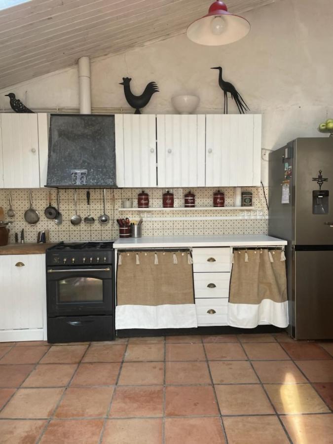 Le Chai Maison De Charme Pour Tribu Joyeuse Le Château-dʼOléron Exterior foto